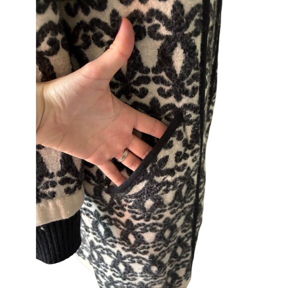 Heather B Jacquard Wool Blend Coat size M Snap Front Cream Gray - Picture 7 of 10